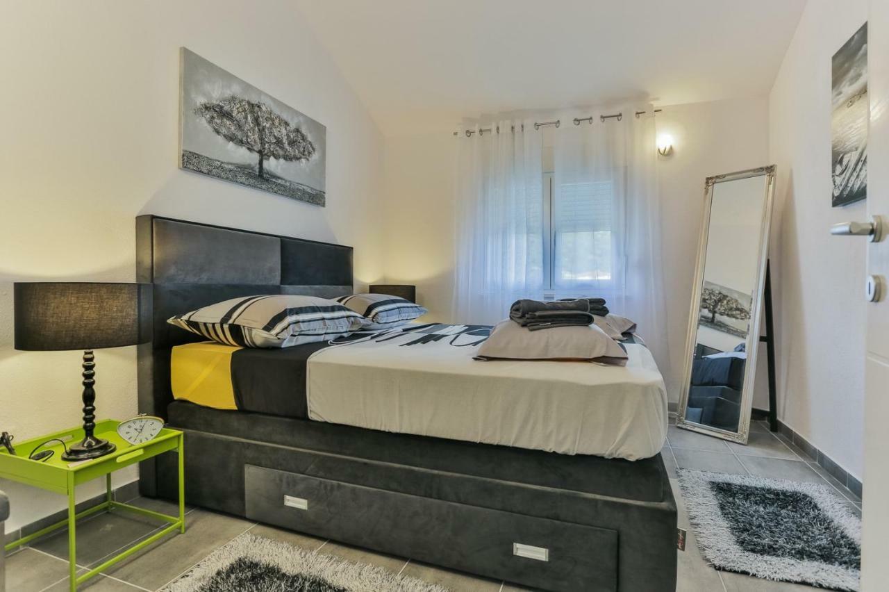 Villa Scandalli Sevid Exterior foto